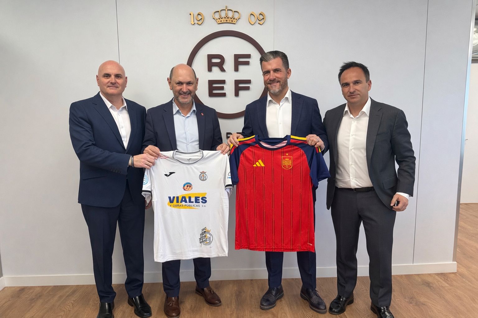 Comunicado Oficial: encuentro con el presidente de la RFEF, Rafael Louzán